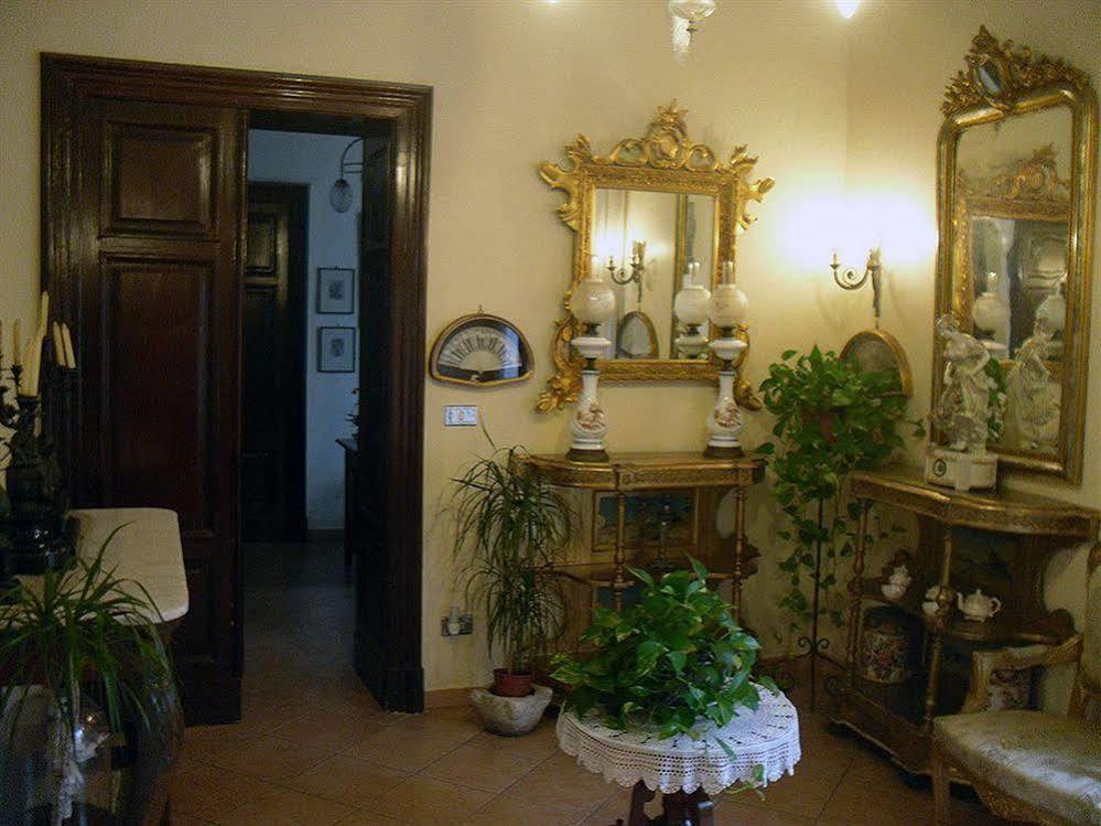 Bed And Breakfast I Vicoletti Di Napoli Dış mekan fotoğraf